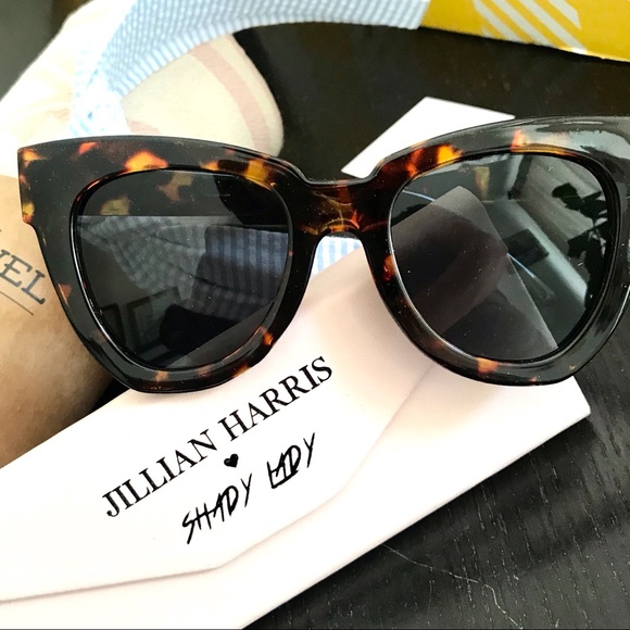 Shady Lady Accessories - ✨HPx2✨JILLY BOX Shady Lady Sunglasses *NWT